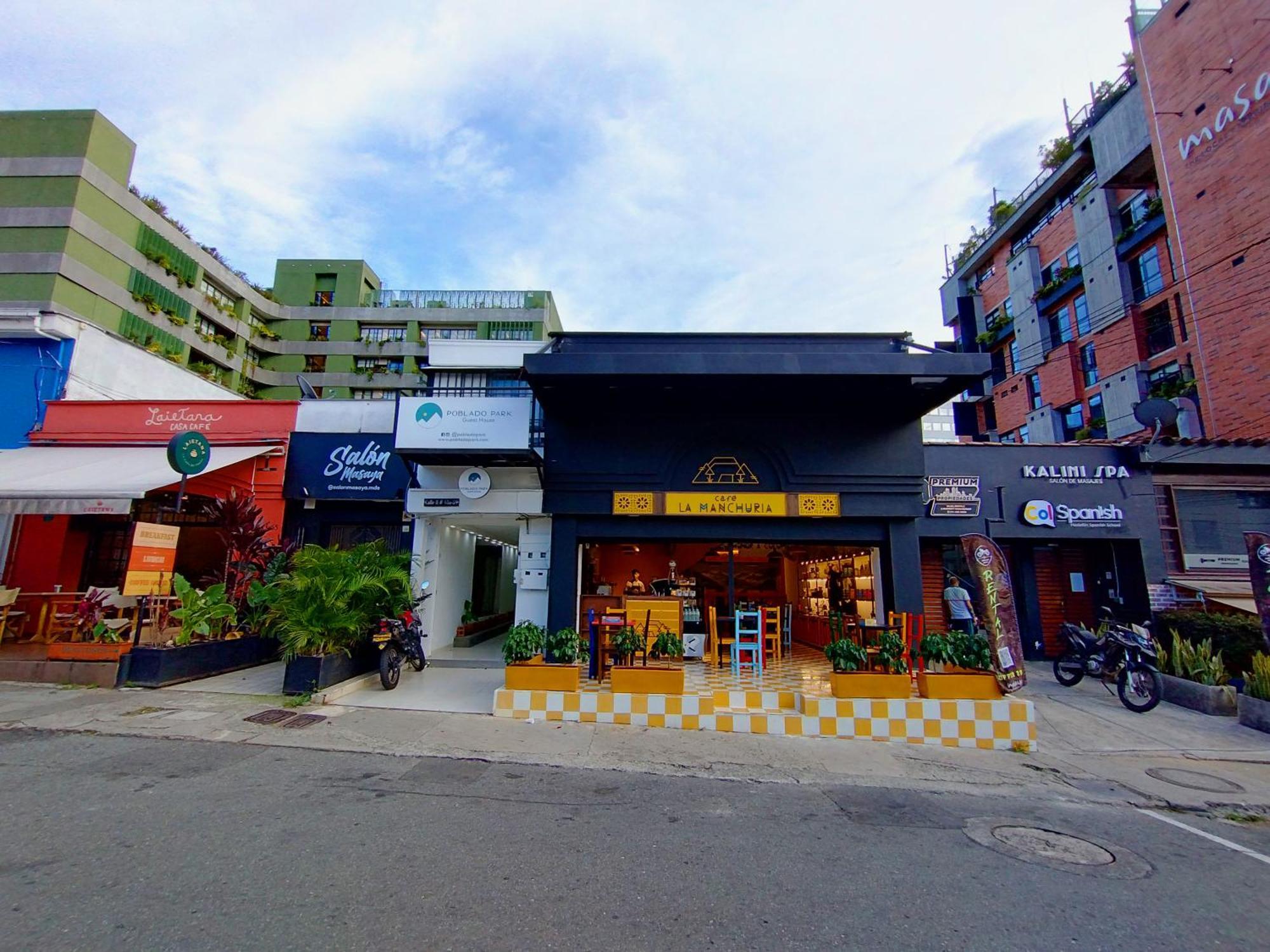 Poblado Park Guest House Medellin Ngoại thất bức ảnh