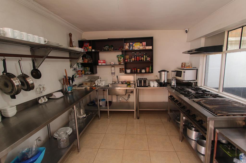 Poblado Park Guest House Medellin Ngoại thất bức ảnh