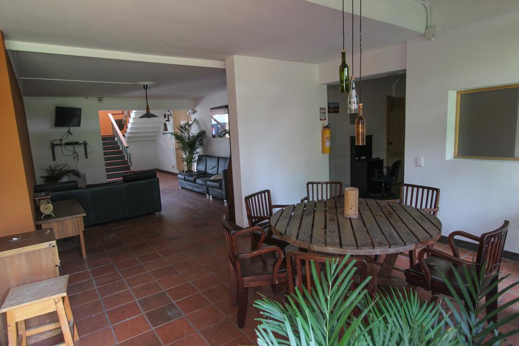Poblado Park Guest House Medellin Ngoại thất bức ảnh